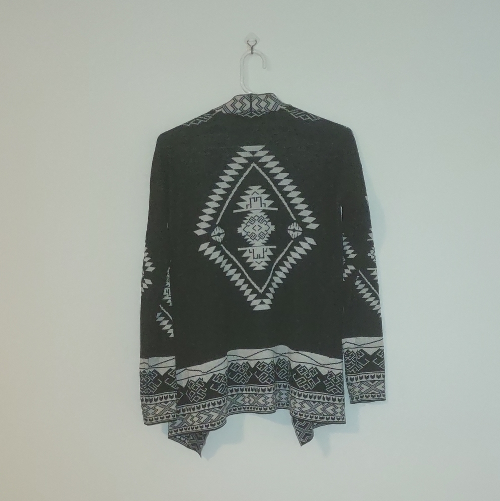 Aztec print sweater - Picture 3 of 3